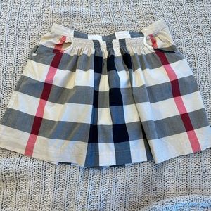 Burberry skirt